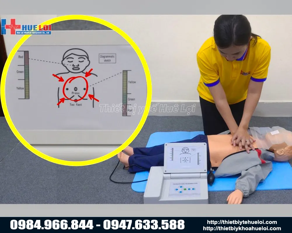 Mô hình cấp cứu trẻ em cao cấp có monitor