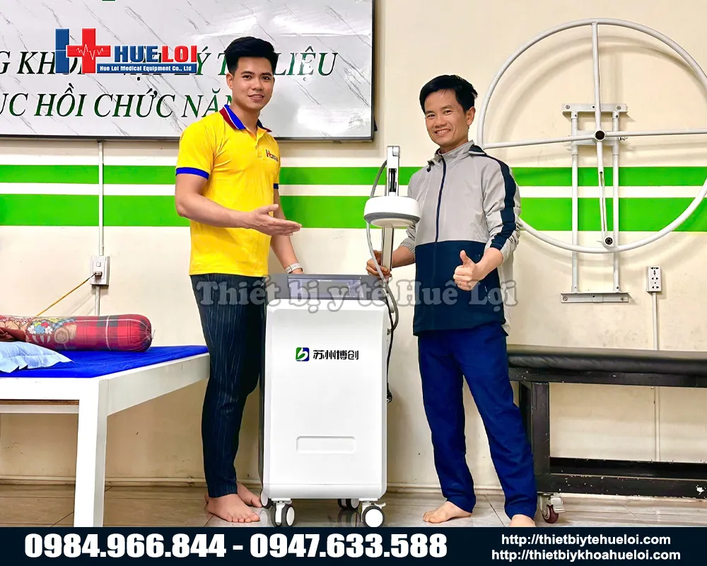 M&aacute;y trị liệu giảm đau bằng s&oacute;ng ngắn