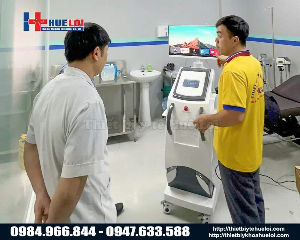 B&agrave;n giao m&aacute;y điều trị tuyến tiền liệt cao cấp