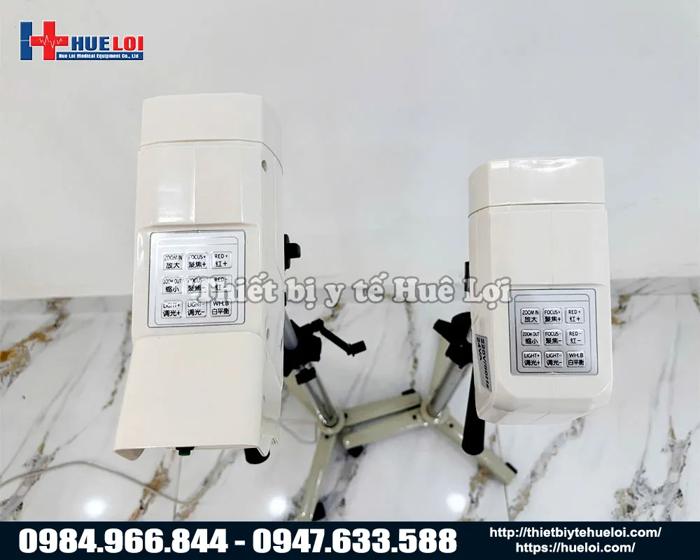 ph&iacute;m điều khiển t&iacute;ch hợp tr&ecirc;n m&aacute;y soi cổ tử cung sanwe