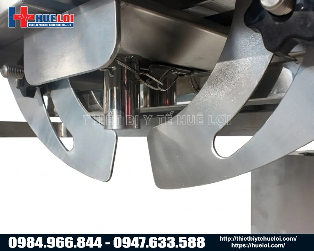 Giường phẫu thuật th&uacute; y chuy&ecirc;n dụng