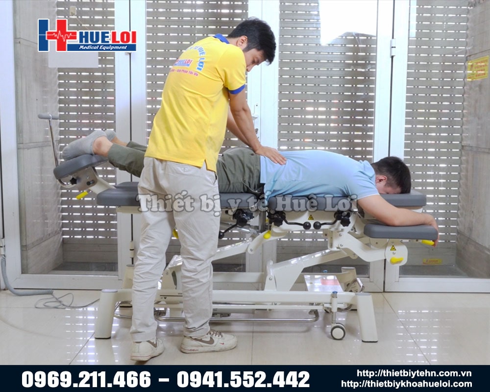 Giường điều trị cột sống Chiropractic